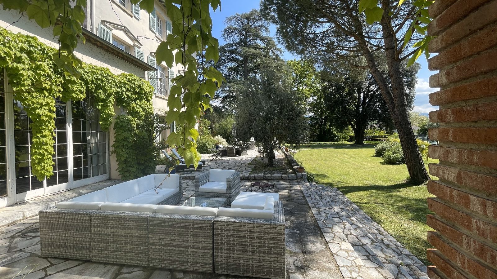 Le salon de repos exterieur