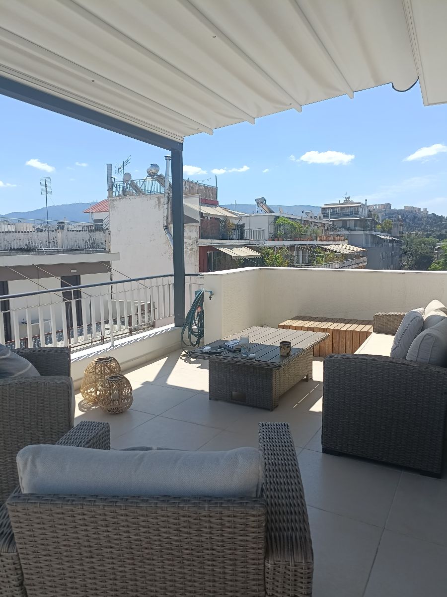 la terrasse côté Sud la terrasse côté Sud