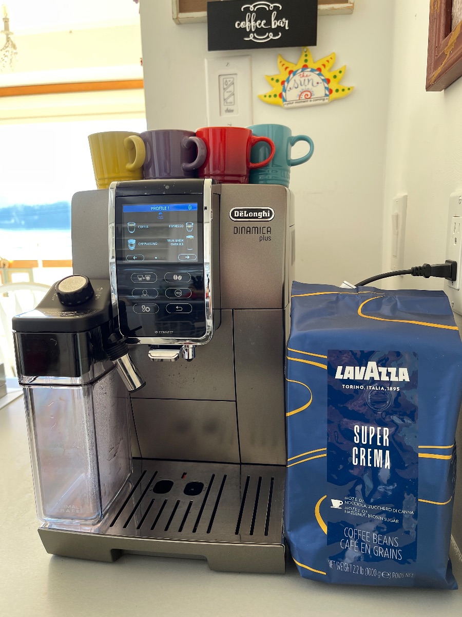 DeLonghi dinamica plus bean to cup coffee machine - I provide LavAzza super crema coffee beans DeLonghi dinamica plus bean to cup coffee machine - I provide LavAzza super crema coffee beans