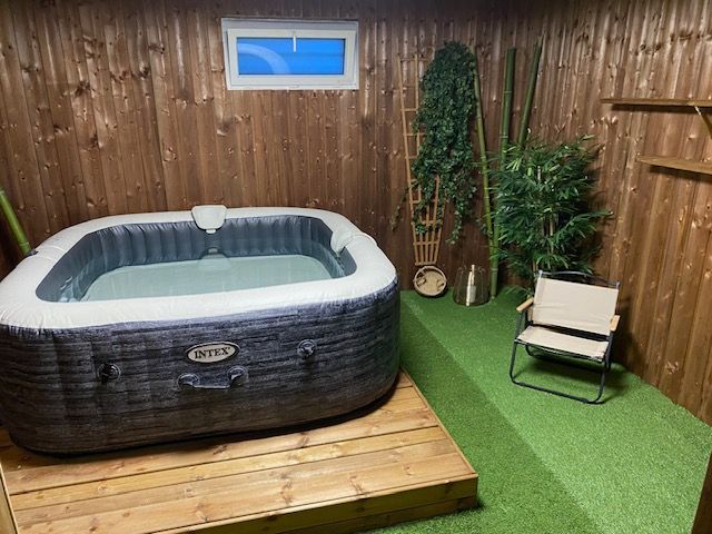 Le jacuzzi Le jacuzzi