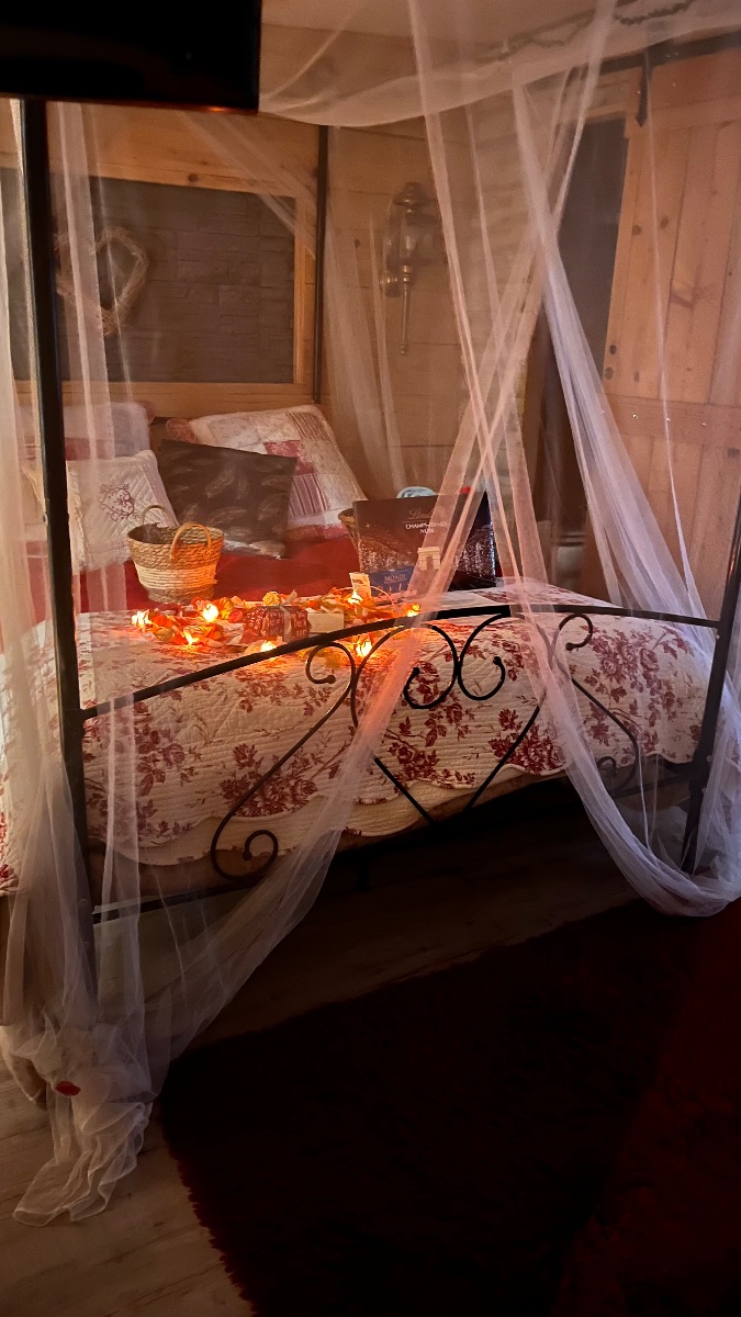 Votre chambre et son lit Romantique Votre chambre et son lit Romantique