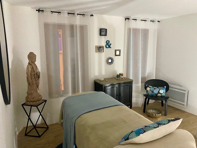 Espace massage à l’étage Espace massage à l’étage