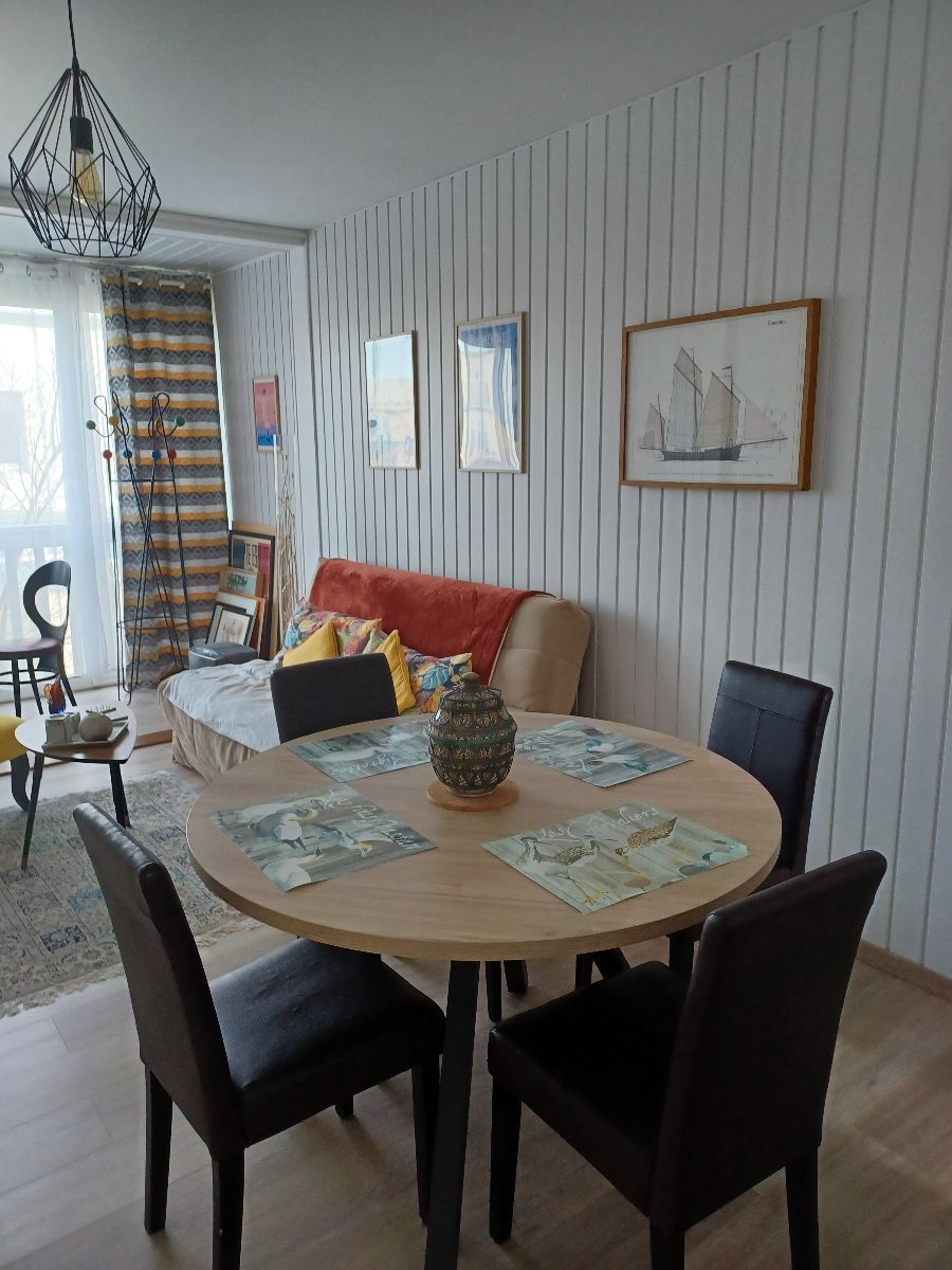 SALON PIECE PRINCIPALE SALON PIECE PRINCIPALE