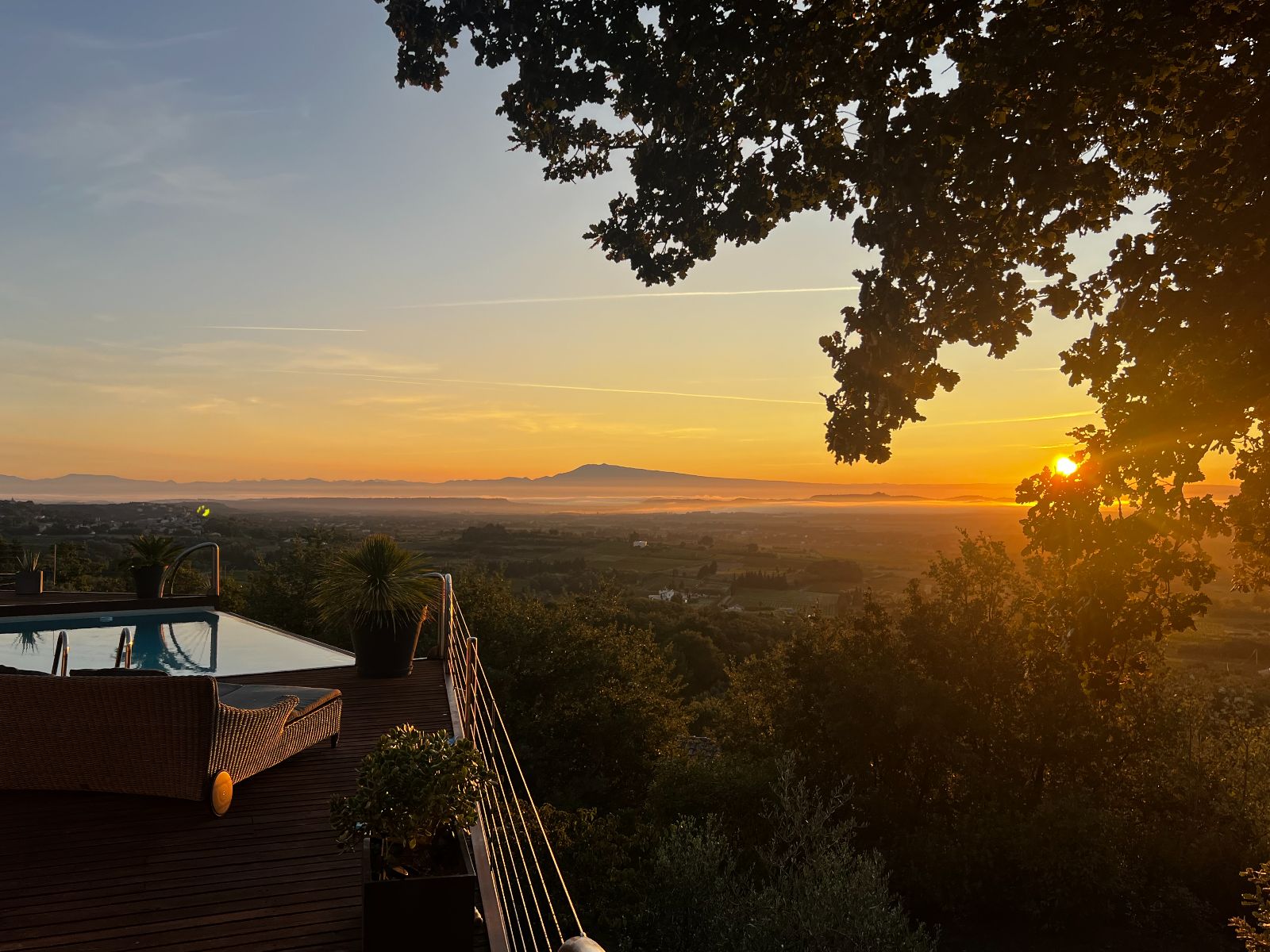 Lever de soleil aux Hauts d'Avignon
