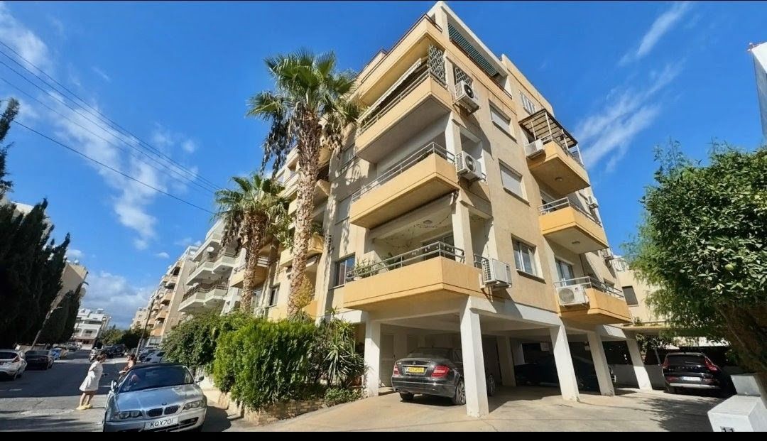 Le penthouse se trouve au 4e et dernier étage Le penthouse se trouve au 4e et dernier étage