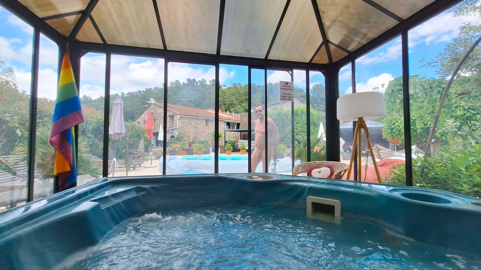 Jacuzzi 24/24 été comme hiver Jacuzzi 24/24 été comme hiver