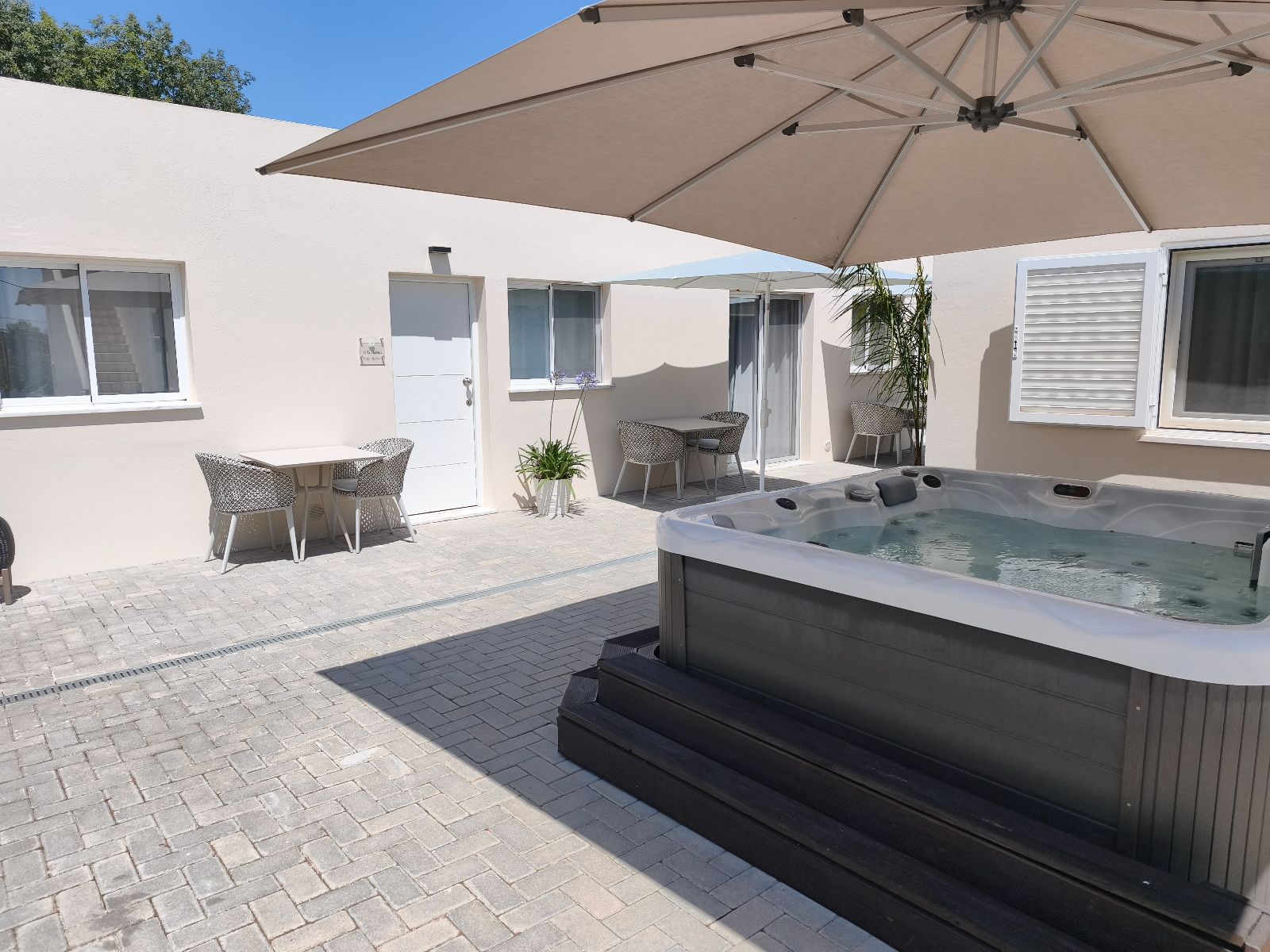 Jacuzzi Jacuzzi
