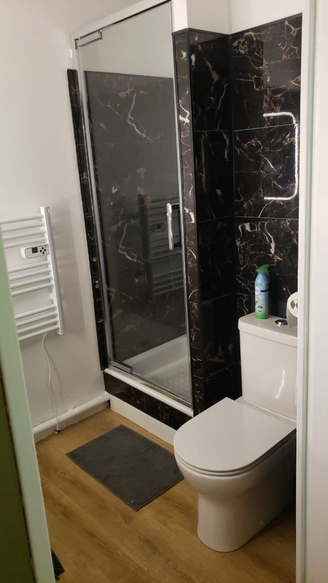 Salle de douche et wc Salle de douche et wc