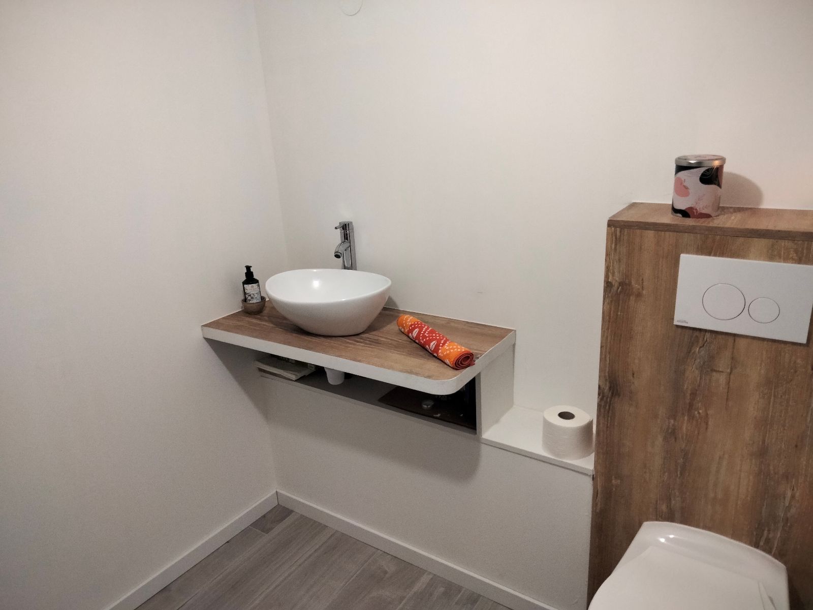 SALLE DE BAIN SEPAREE SALLE DE BAIN SEPAREE