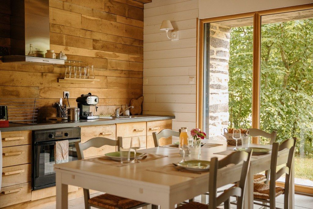 Salle cuisine chambres d'h�te-Bourousais 35