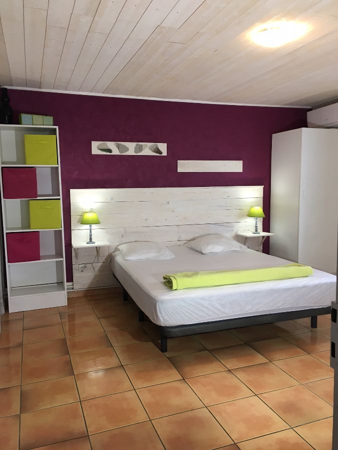 Chambre Appartement 2 personnes Chambre Appartement 2 personnes