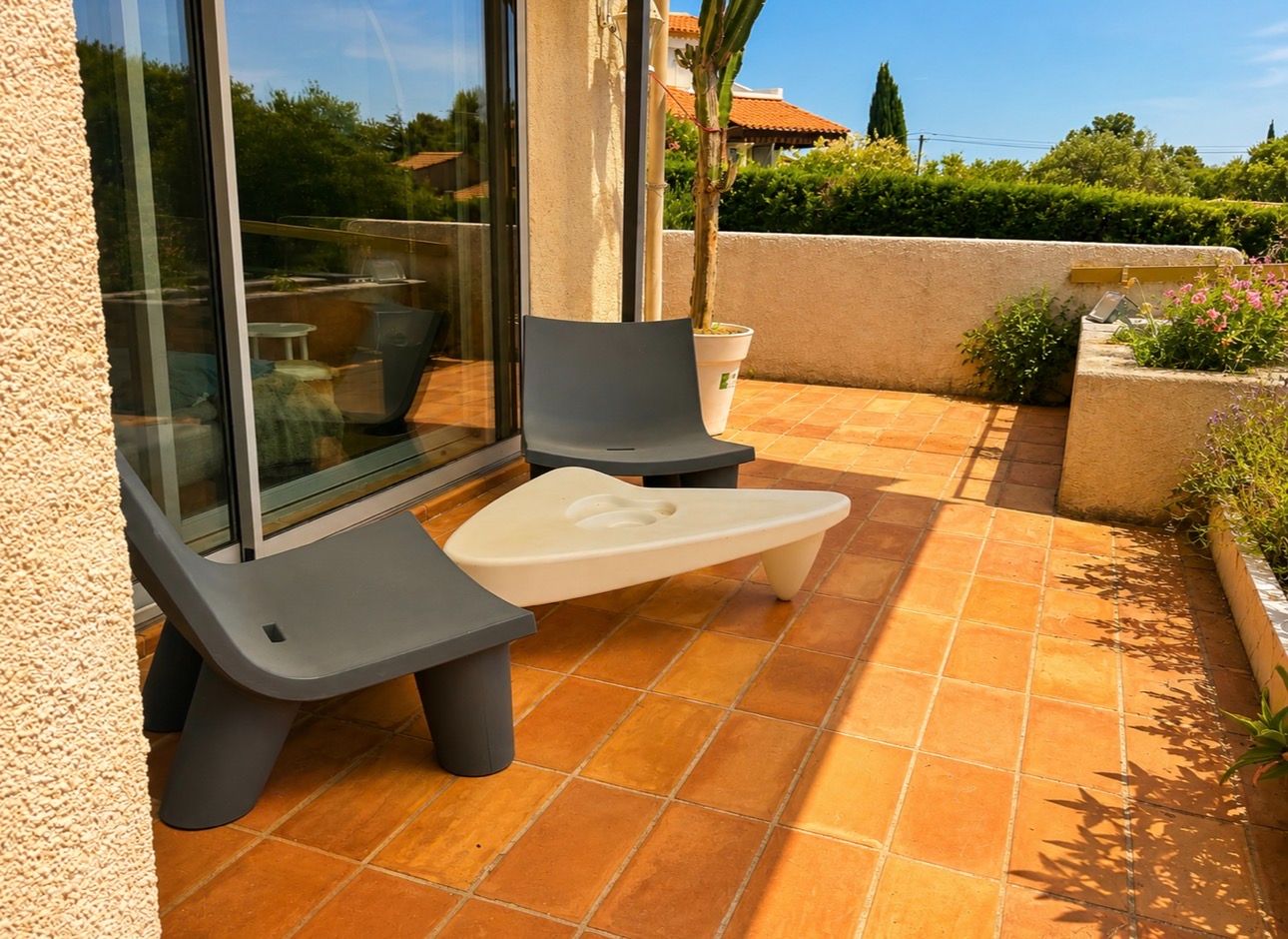 ZONE DE REPOS ZONE DE REPOS