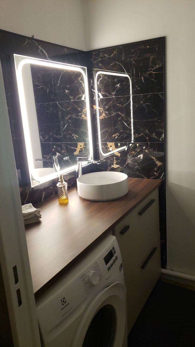 Salle de douche et wc Salle de douche et wc