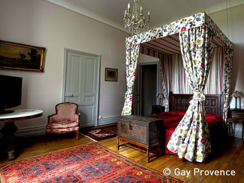 Reine d'Anjou Reine d'Anjou