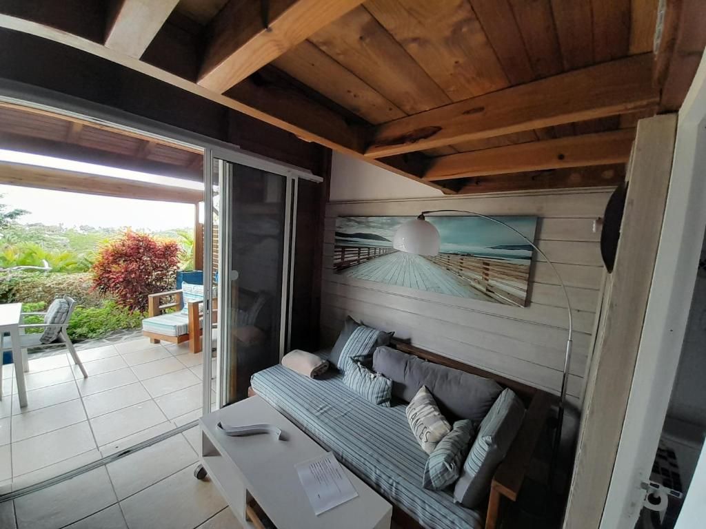 Salon suite Salon suite