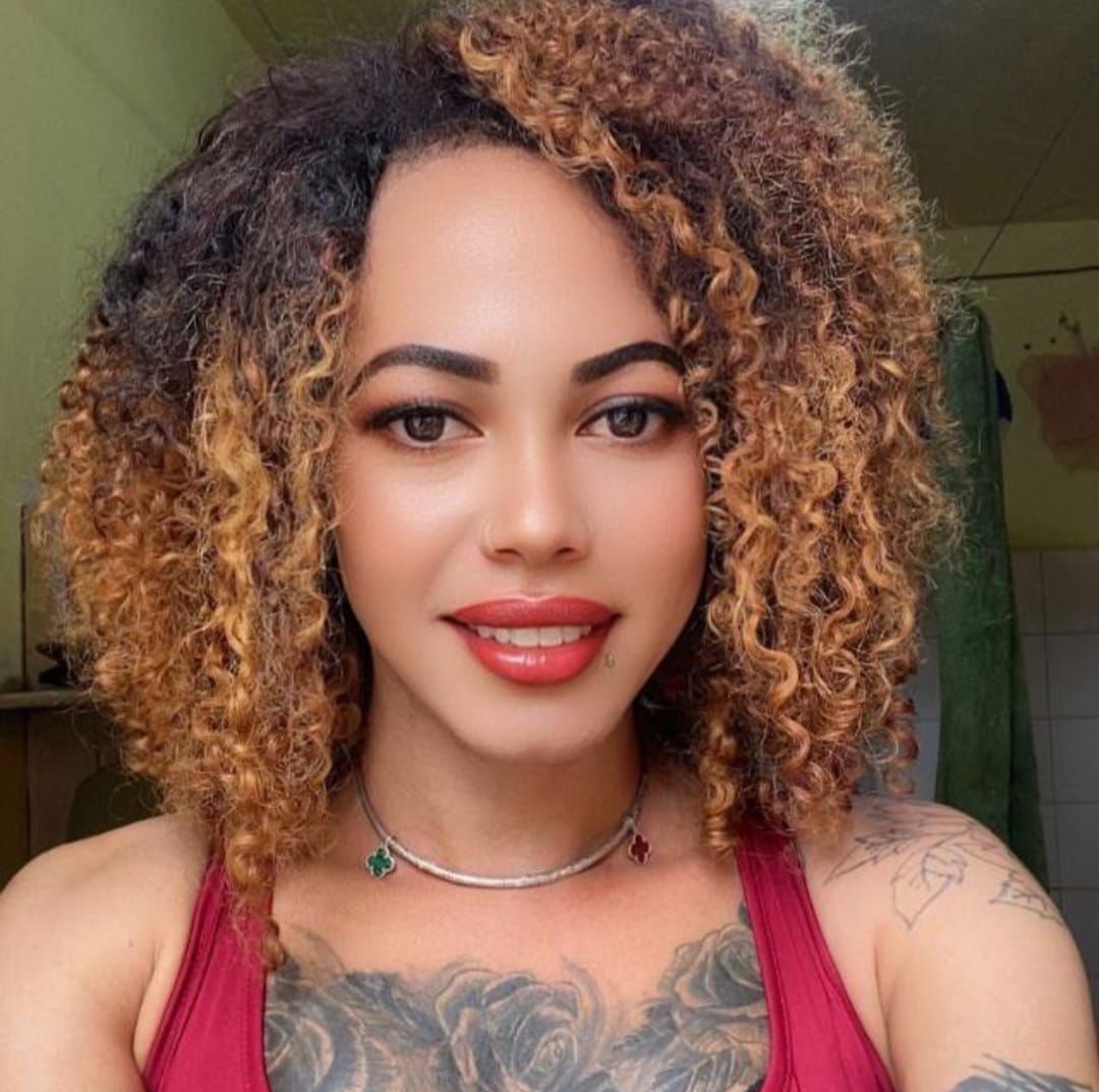 Melissa arrive bientot pour renforcer l'équipe ! Melissa arrive bientot pour renforcer l'équipe !