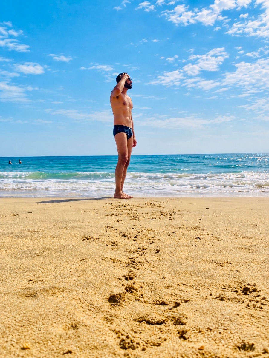 Massage californien naturiste int�gral