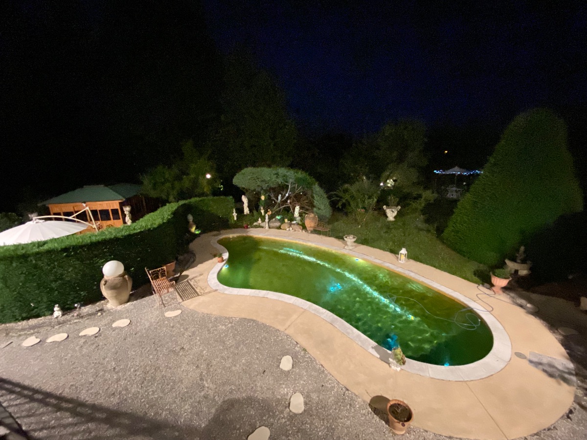 Piscine mosaïque dorée Piscine mosaïque dorée