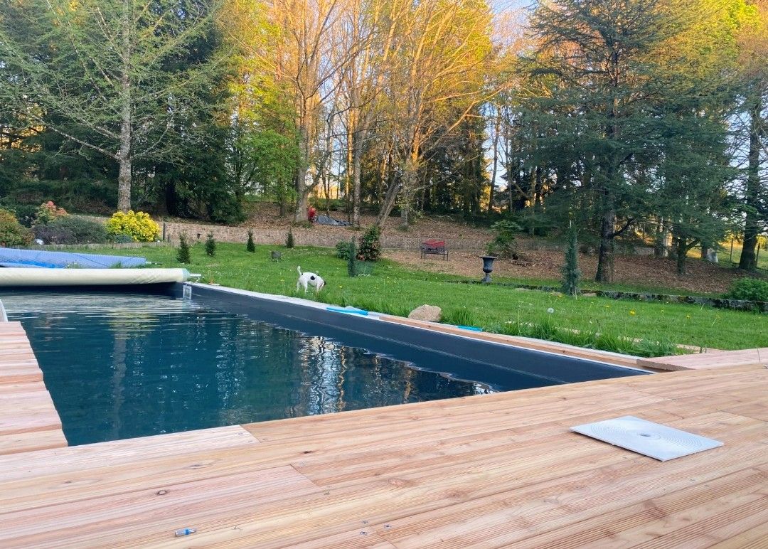 Piscine, chauff�e de juin a Octobre.