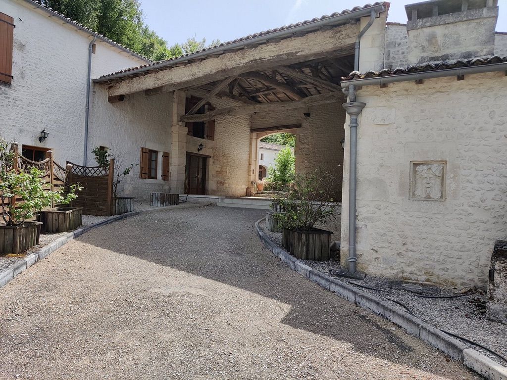 Porche d'entrée Porche d'entrée