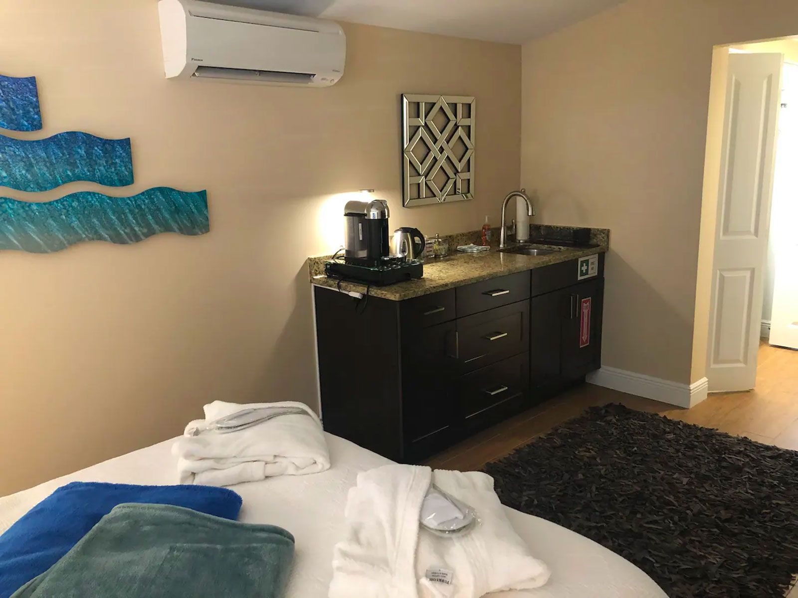 Bernie's Hideaway in Fort Lauderdale