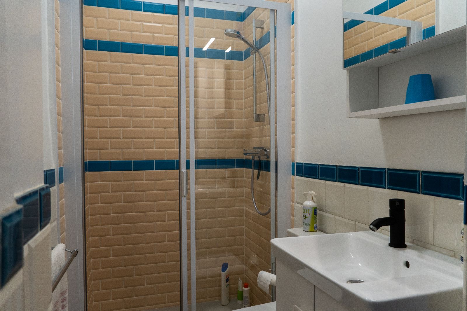 salle d'eau chambre bleue salle d'eau chambre bleue