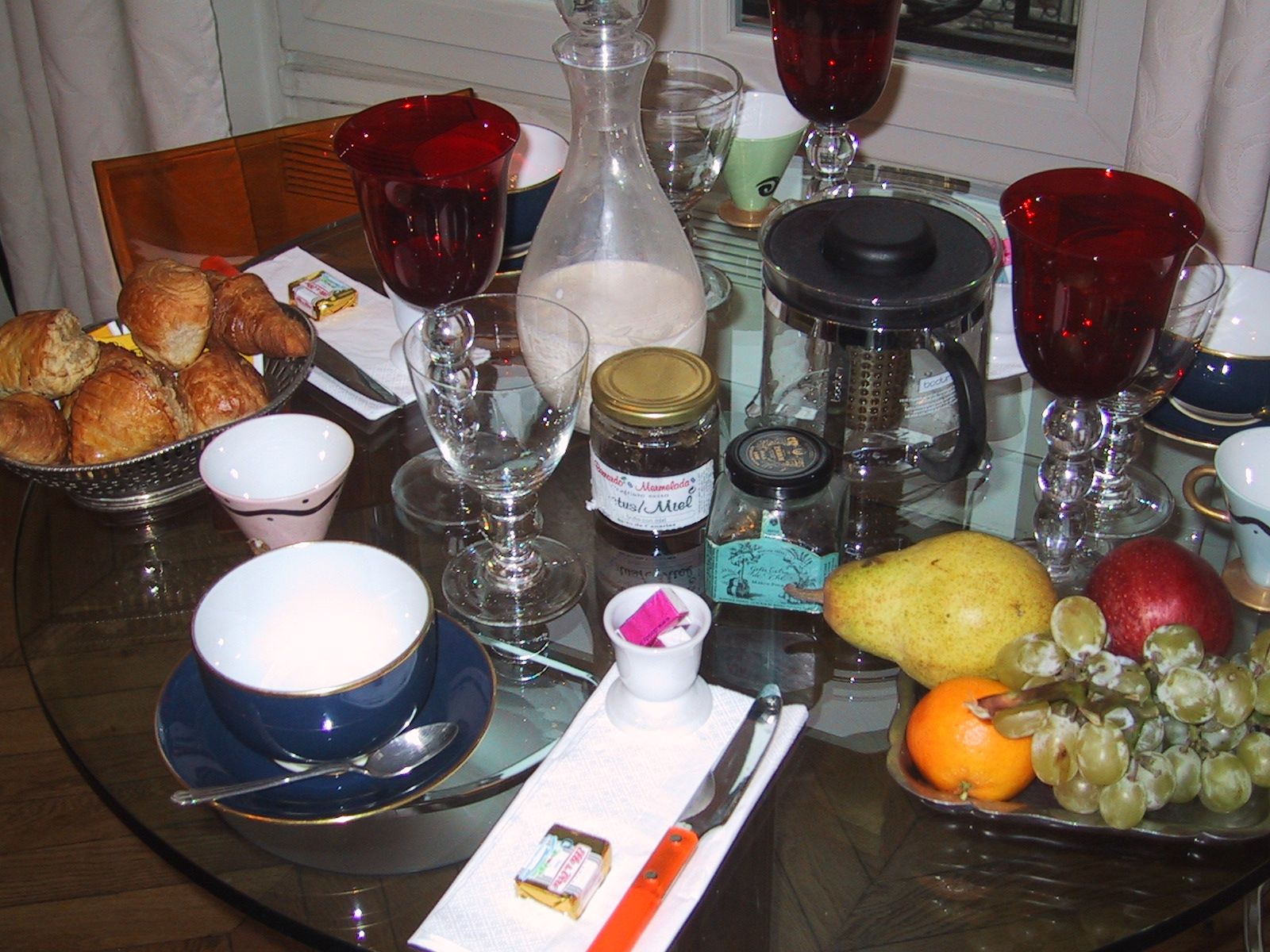 CHAMBRE DESSING BREAKFAST CHAMBRE DESSING BREAKFAST