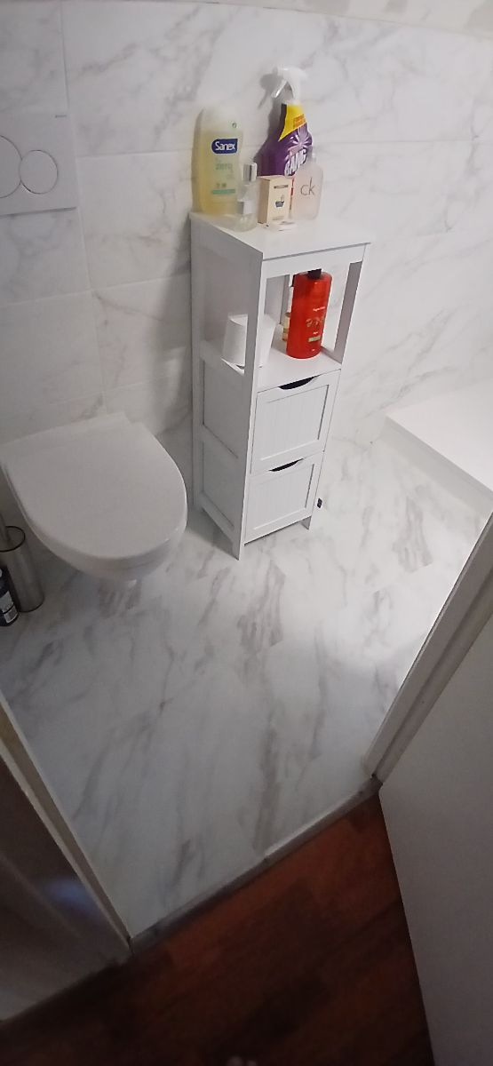 WC dans salle d'eau priv�e