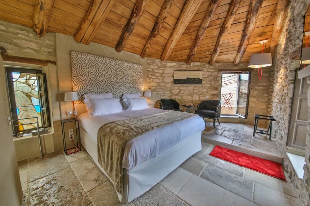 Entrez sans frapper (je préfère les calins) Entrez sans frapper (je préfère les calins)