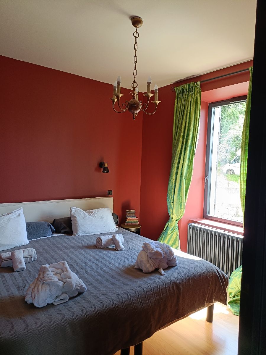 ''Ifestos'', votre chambre avec un lit double 200cm ''Ifestos'', votre chambre avec un lit double 200cm