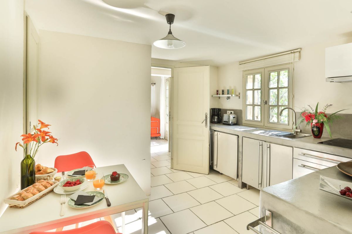 Cuisine 3 Gîte Prieuré La Madelène Cuisine 3 Gîte Prieuré La Madelène