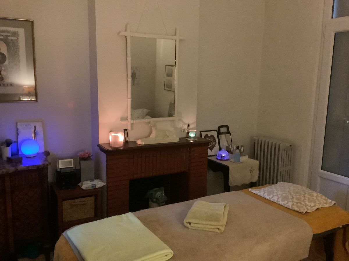 Salle de Massage attenante  votre chambre