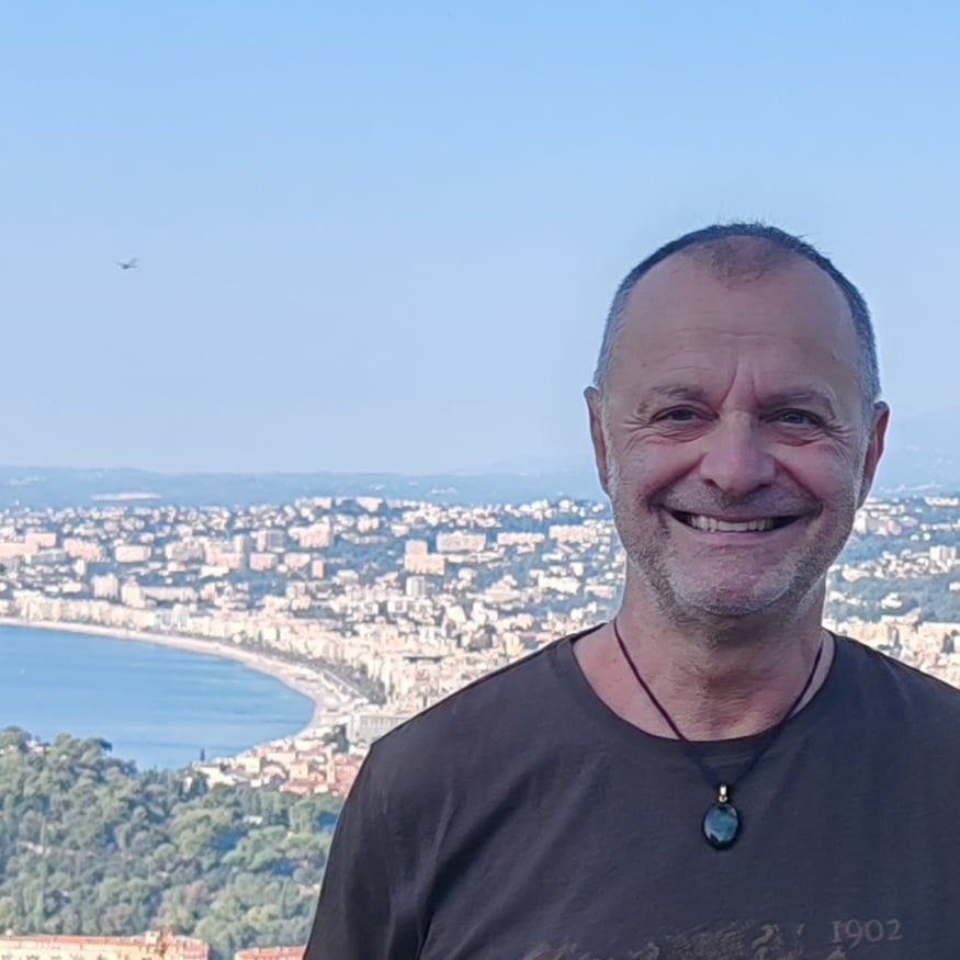 Je vous accueille pour une bonne sance de Massage  proche de la Promenade des Anglais