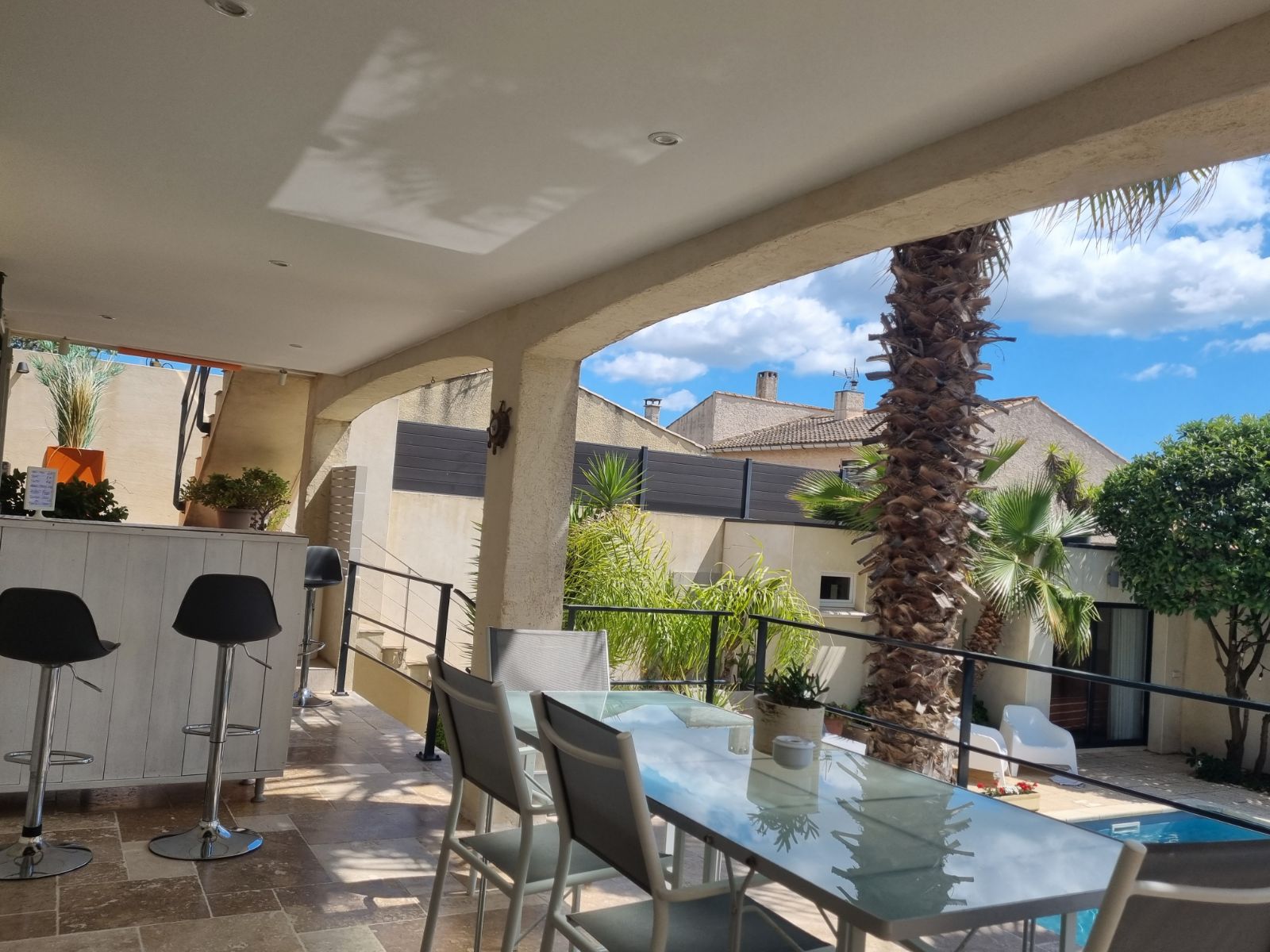 Terrasse commune/Le Bar