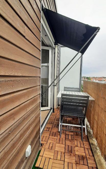 Le balcon : pour vos repas ? Le balcon : pour vos repas ?