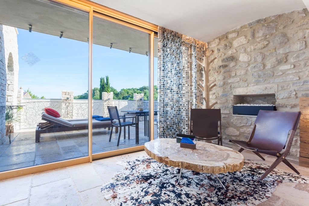 Terrasse et spa chambre Comme un Paradis Perdu Terrasse et spa chambre Comme un Paradis Perdu