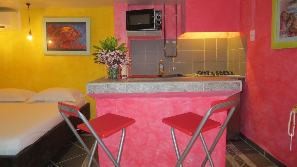 Sunset Hill - Studio 5