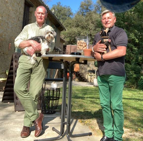 Le Mas aux Arômes, in the heart of the Luberon Le Mas aux Arômes, in the heart of the Luberon