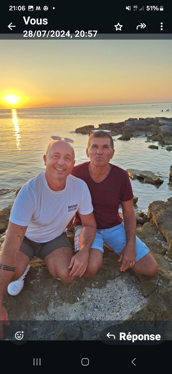 Day pass by the pool at Domaine Magique